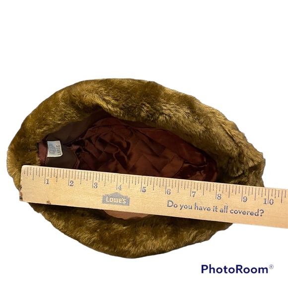 REDUCED Vintage faux fur hat - Picture 8 of 10